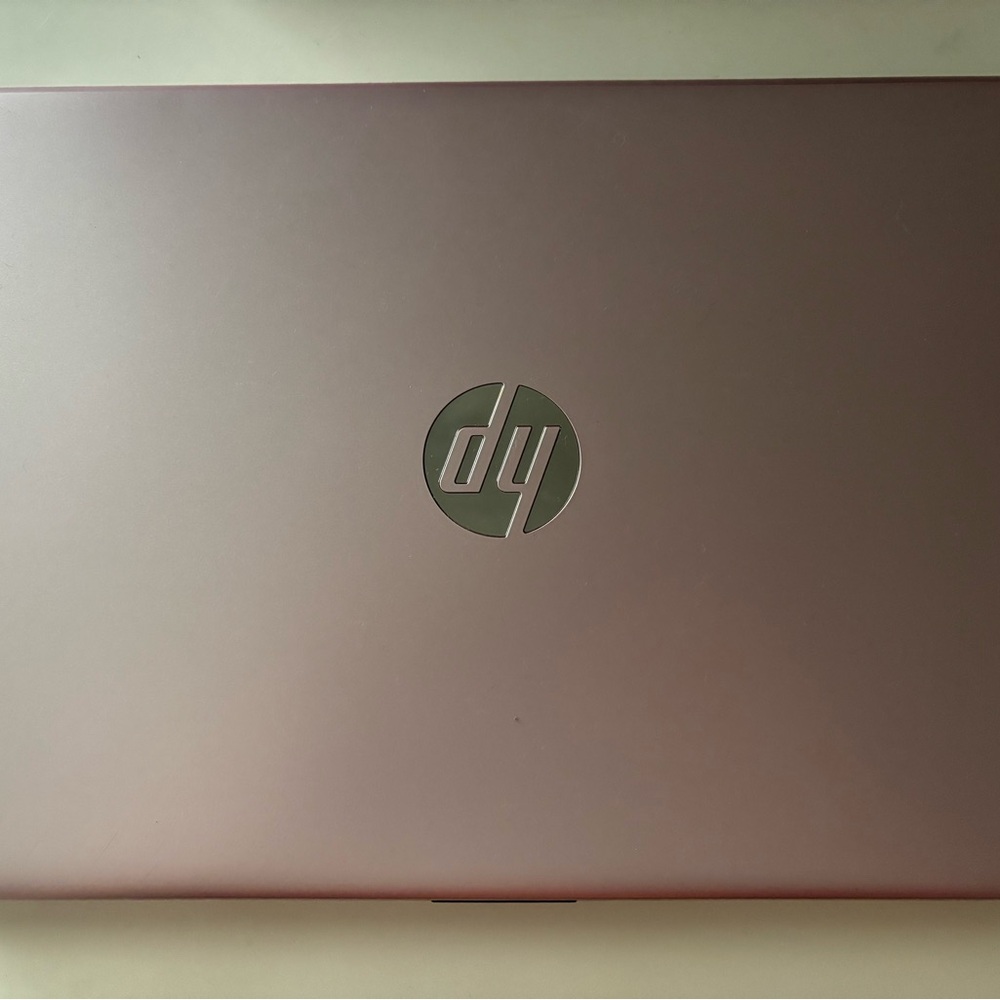 Pink HP Stream Laptop Model 14 With Mouse and Charger